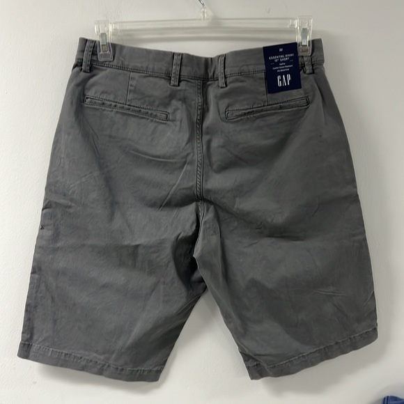 NWT Men's Khaki Shorts - Picture 4 of 5